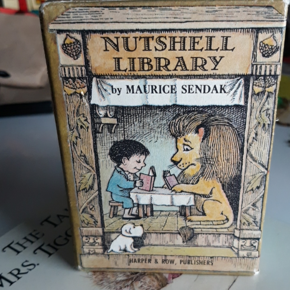 NUTSHELL LIBRARY & THE TALE OF MRS. TIGGY WINCKLE - Picture 4 of 8